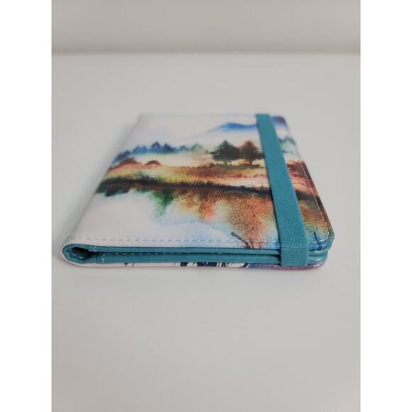 Passport and Card Holder Landscape Design Mens Womens - Picture 4 of 6